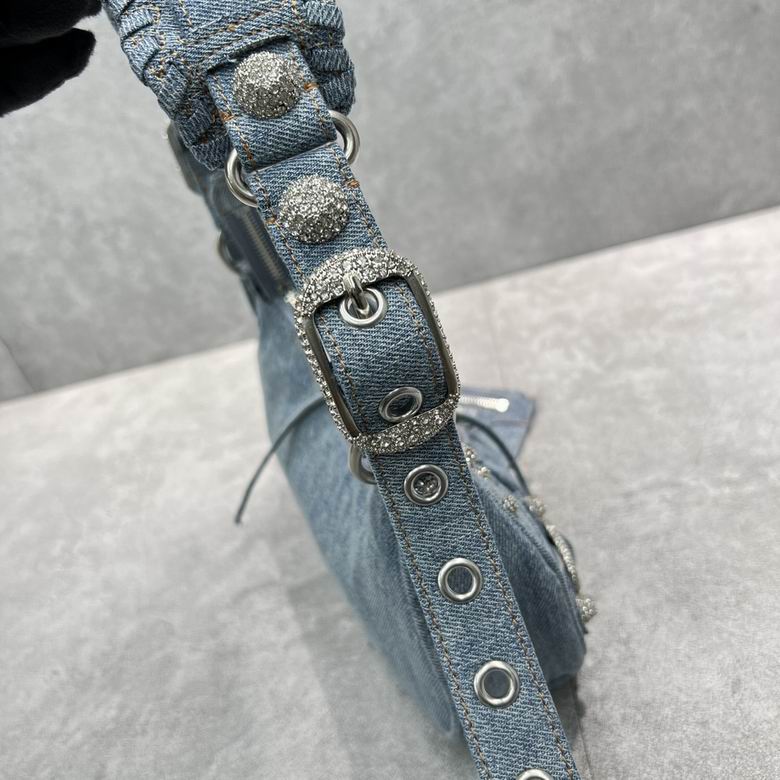 Le Cagole 92718 26X16X9.9cm GY 7 (8)