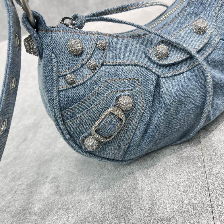 Le Cagole 92718 26X16X9.9cm GY 7 (9)