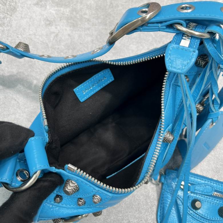 Le Cagole 92718 30X16X8cm GY 7 (7)