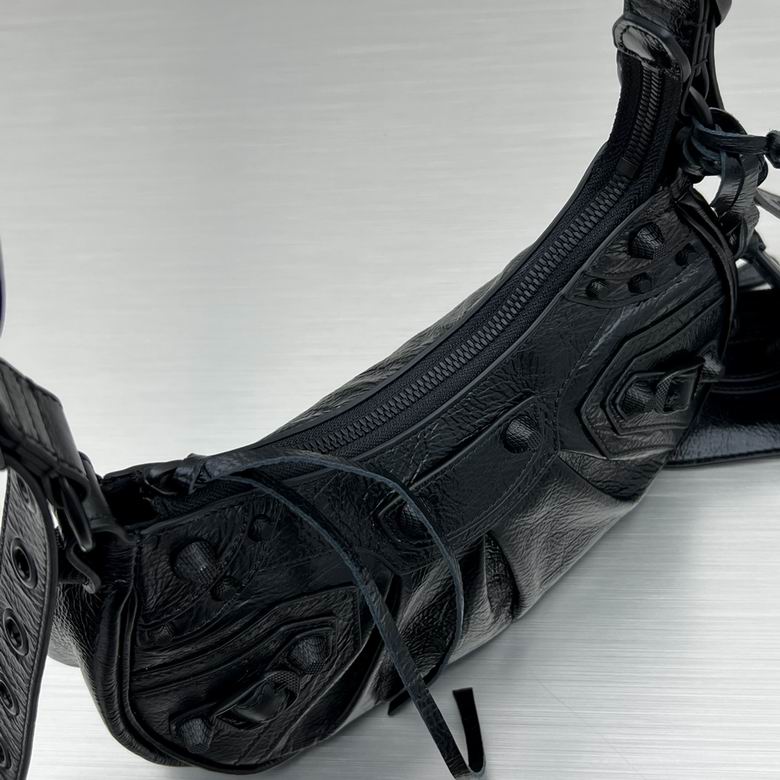 Le Cagole 92718 30X16X8cm GY 8 (6)