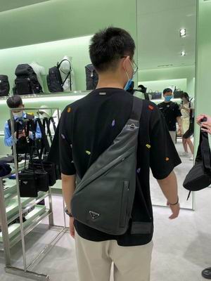 Leather 2VZ092 26.5x37.5x10cm ap (11)