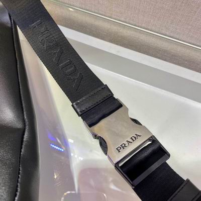 Leather 2VZ092 26.5x37.5x10cm ap (7)