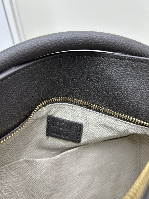 Loewe 062206 24x10 5x16cm jj1_11