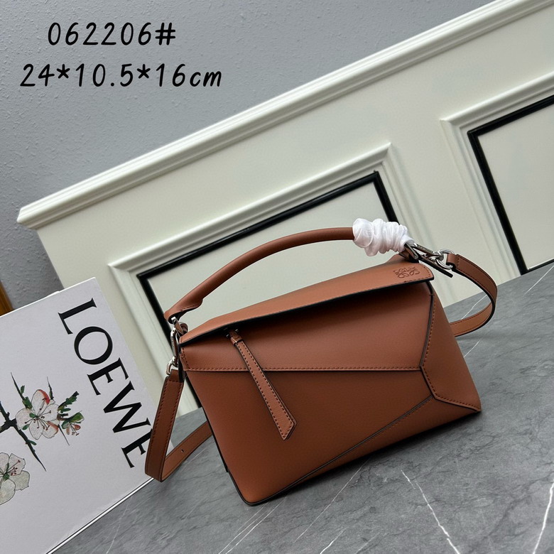 Loewe 062206 24x10 5x16cm jj1_2