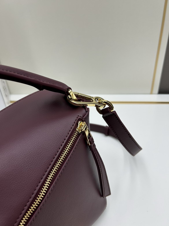 Loewe 062206 24x10 5x16cm jj_6