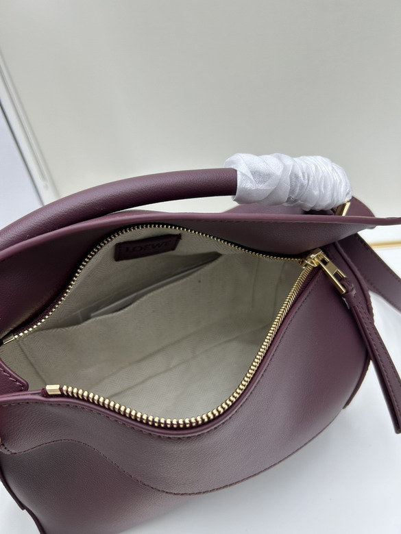 Loewe 062206 24x10 5x16cm jj_7