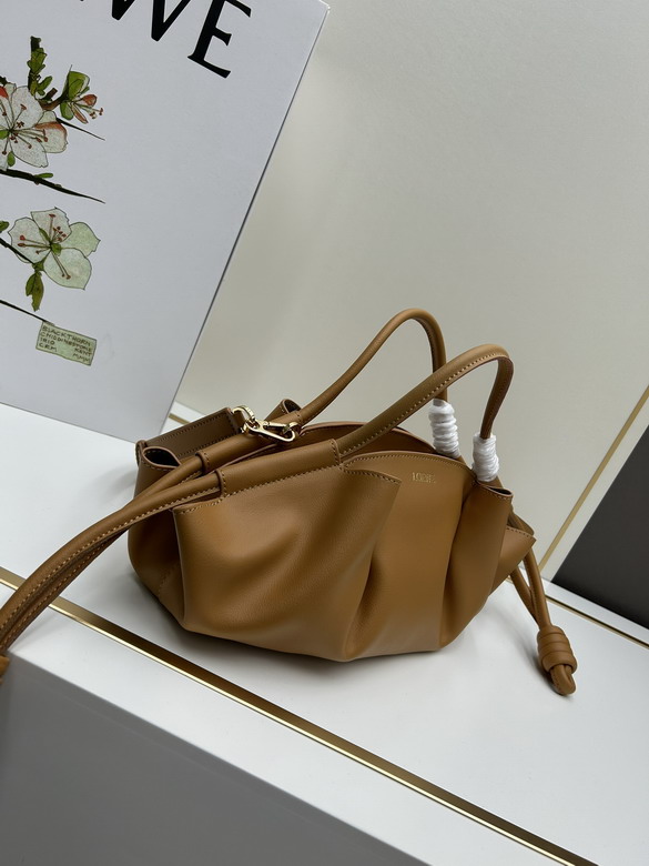 Loewe S062247 35x11 5x21cm jj1_2