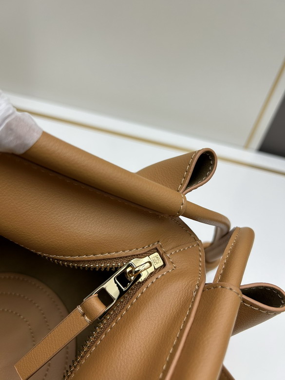 Loewe S062247 35x11 5x21cm jj1_8