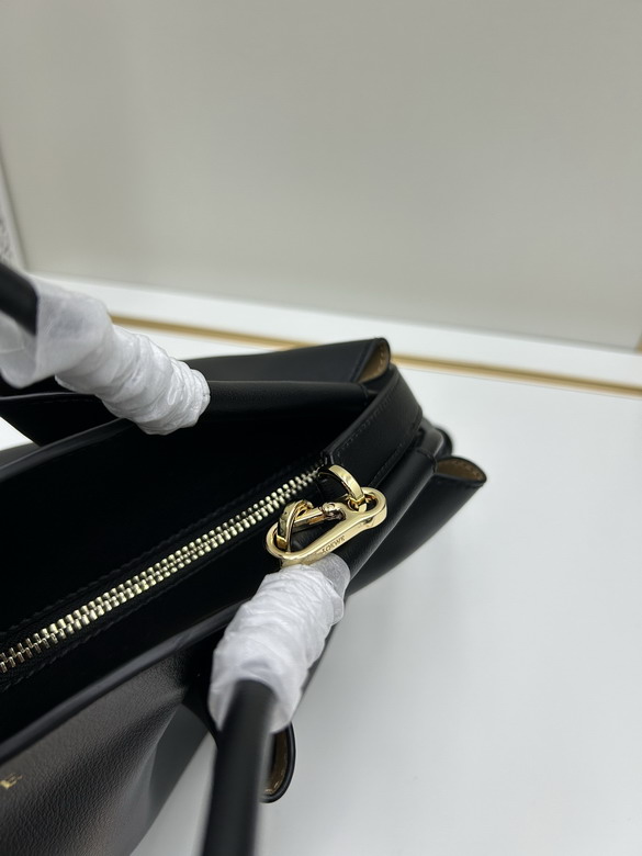 Loewe S062247 35x11 5x21cm jj_6