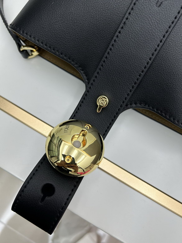 Loewe S260408 16x16x19 5cm jj1_5