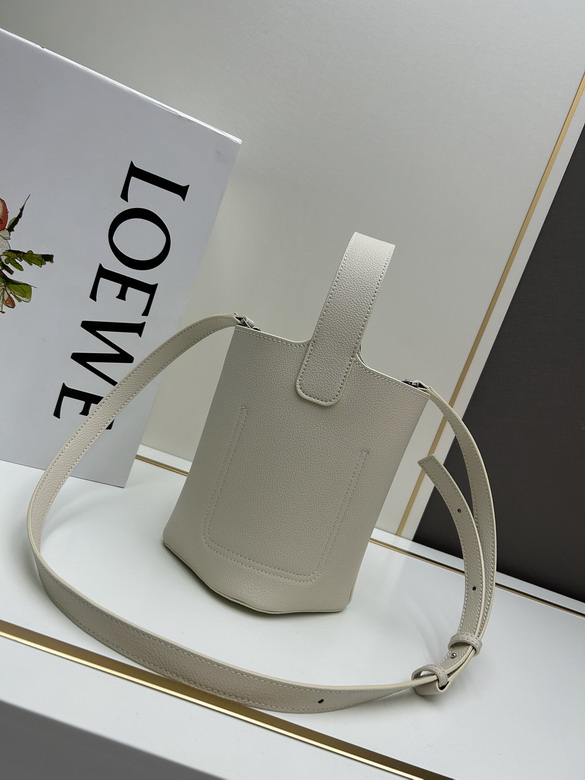 Loewe S260408 16x16x19 5cm jj3_2