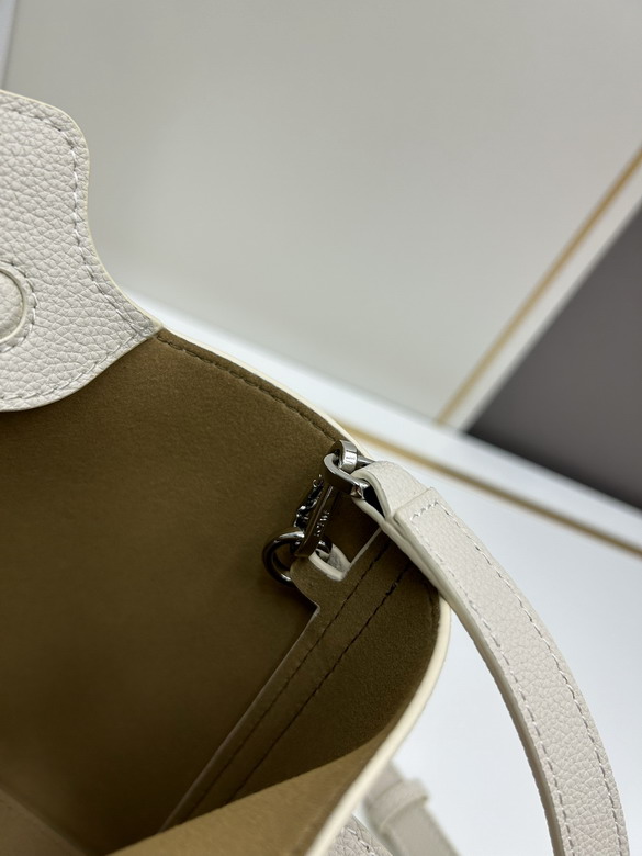 Loewe S260408 16x16x19 5cm jj3_8