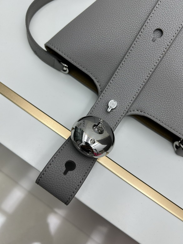 Loewe S260408 16x16x19 5cm jj4_5