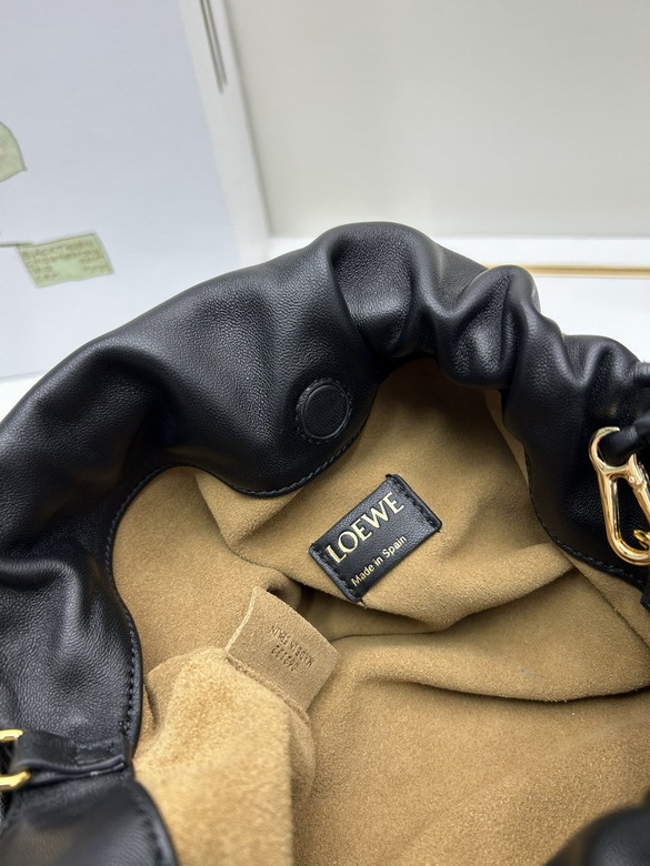 Loewe S260809 30x10 5x20cm jj1_9