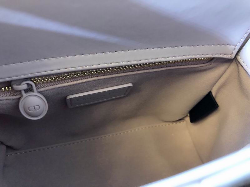 M0538 20X16.5X8cm CN (5)