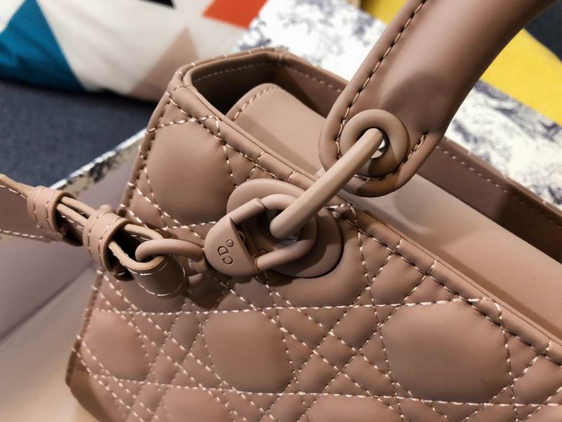 M0538_1 20X16.5X8cm CN (9)