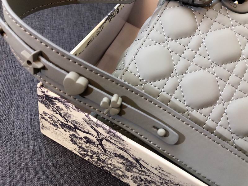 M0538_2 20X16.5X8cm CN (9)