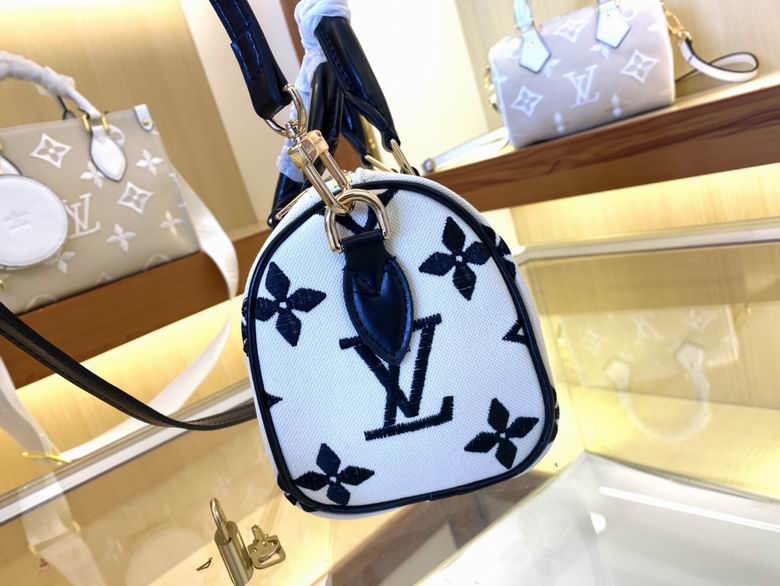 M23081 20.5X13.5X12cm XMY 2色 7