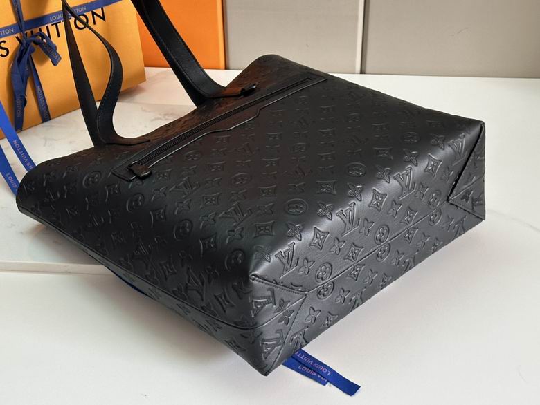 M24777 33X37X13cm XM 4