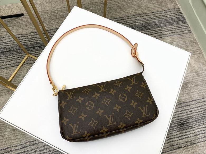 M40712 23.5X13.5X4cm YG 9