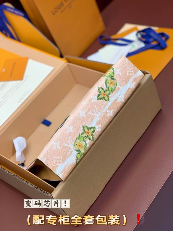 M41696 27X21X3cm YG 4