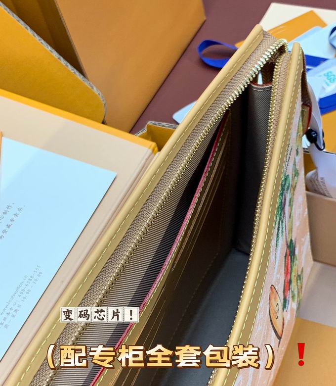 M41696 27X21X3cm YG 8