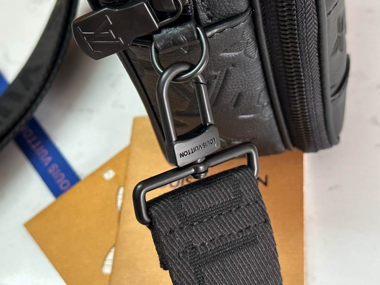 M46955 24X16X8cm XM 8