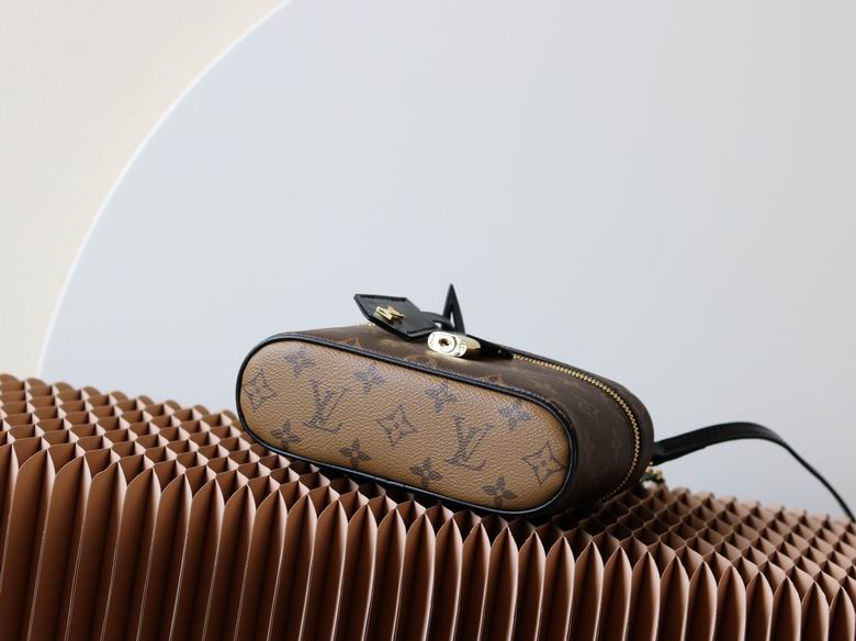 M47125 19X11.5X6.5cm YG 4