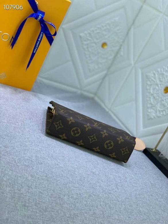 M47546 19X15X6cm XM 8色 21