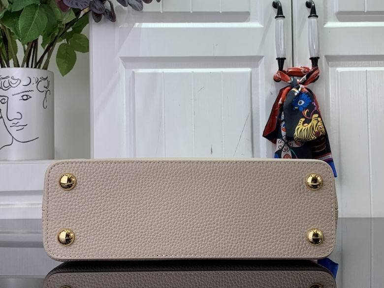 M48865 27X18X9cm YG 4