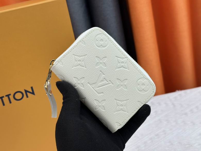 M60067 11X8X2cm XM 1