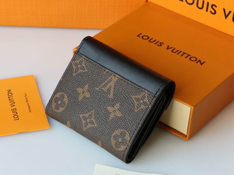 M62933 9.5X7.6X3cm XM 4色 22