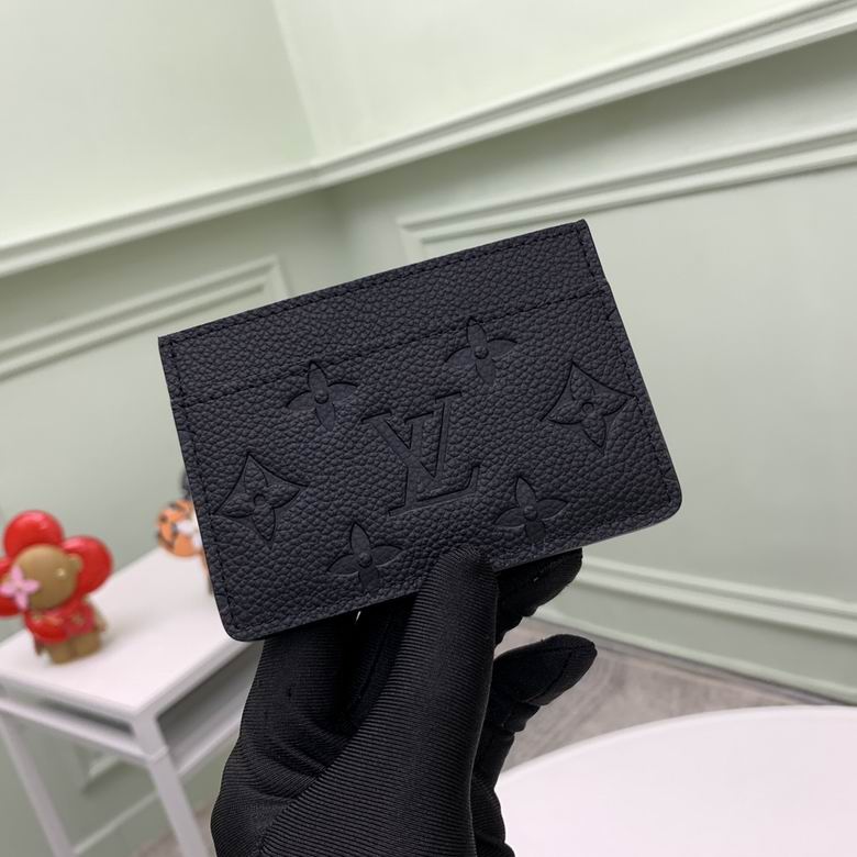 M69171 11X7.5X0.4cm YG 7