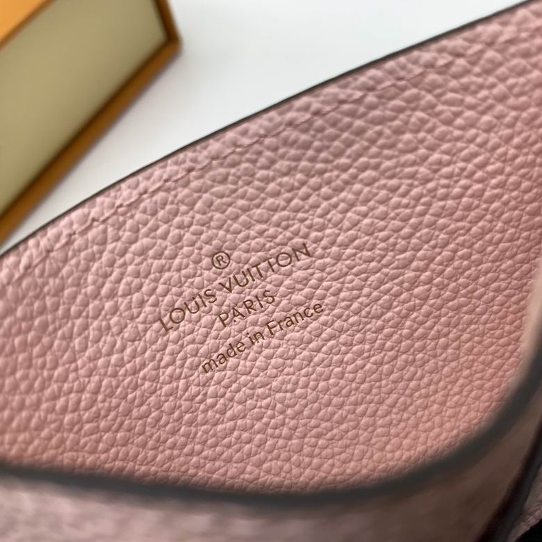 M69174 11X7.5X0.4cm YG 4