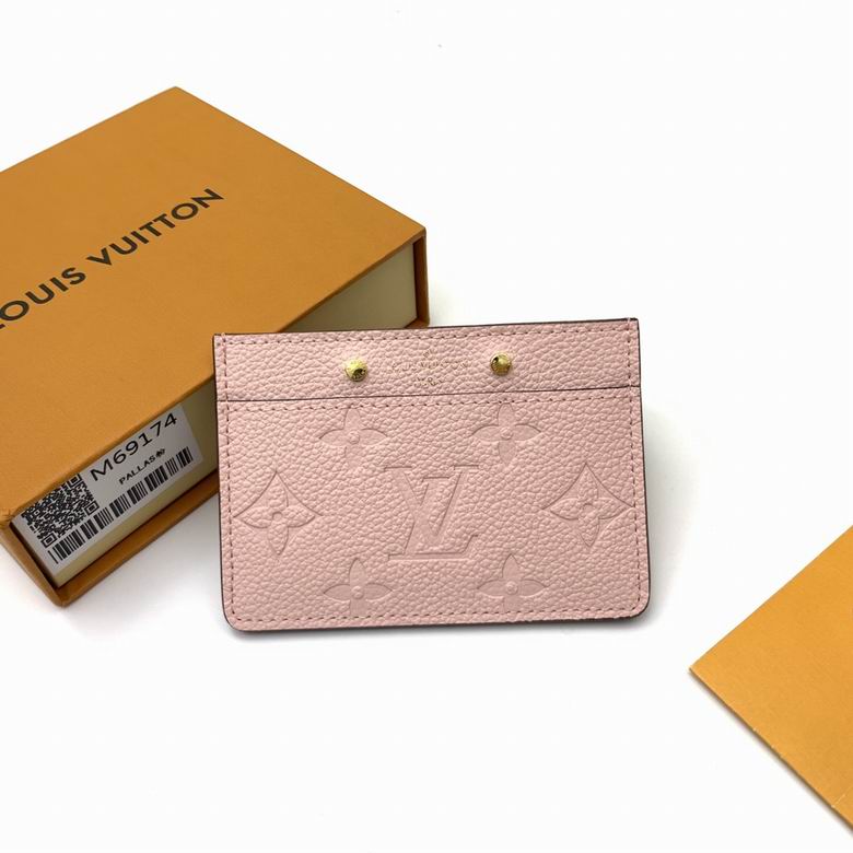 M69174 11X7.5X0.4cm YG 7