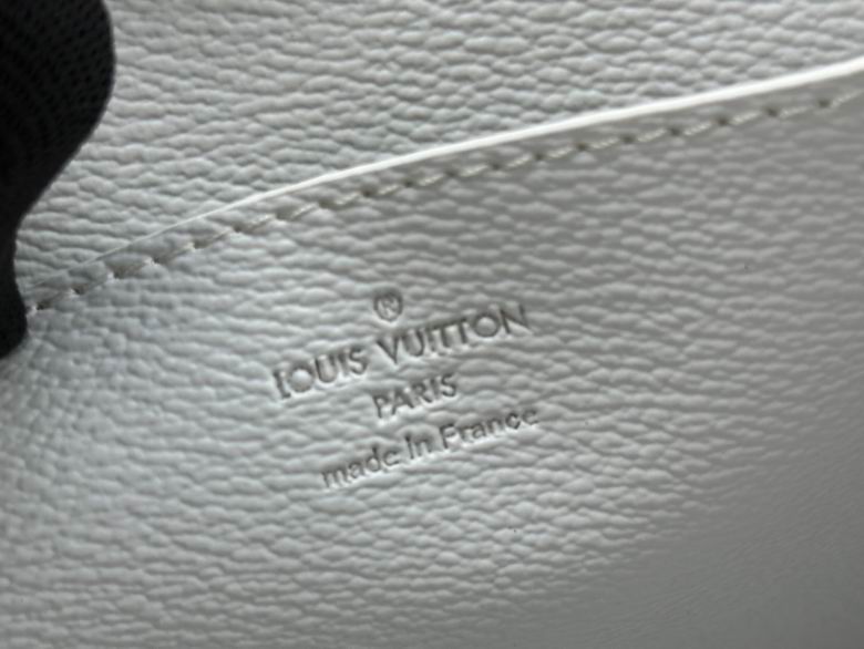 M81233 26X20X5cm XM 4色 17