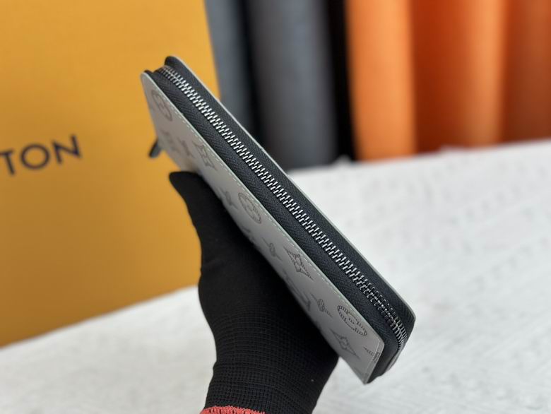 M81384 10X20X2cm XM 2色 4