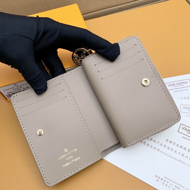 M81599 11X9X3cm ZC 6