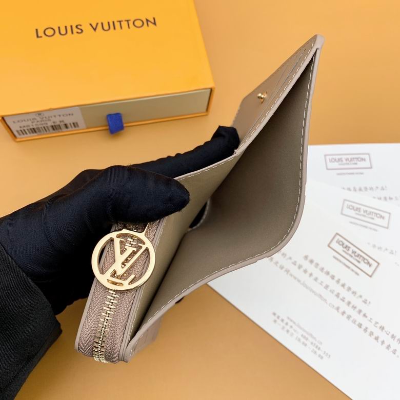 M81599 11X9X3cm ZC 8