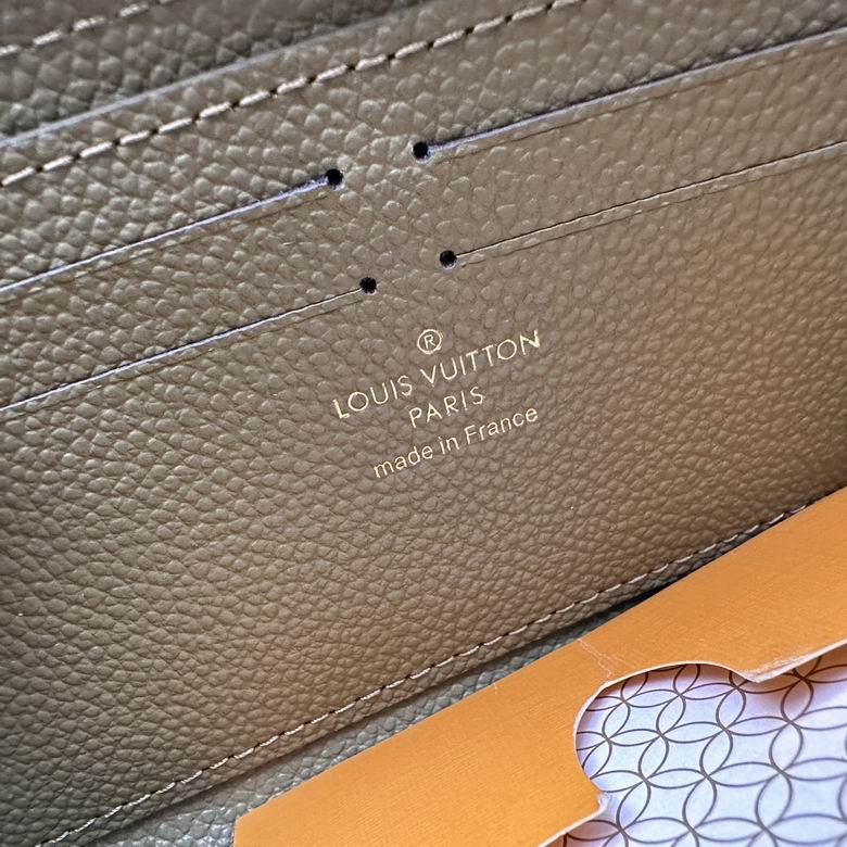 M82478 20X9X2cm YG 7