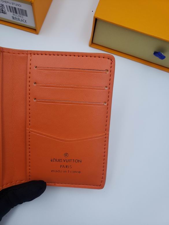 M82805 7.5X11.1X1cm ZC 3色 10