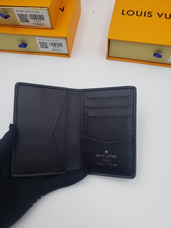 M82805 7.5X11.1X1cm ZC 3色 15