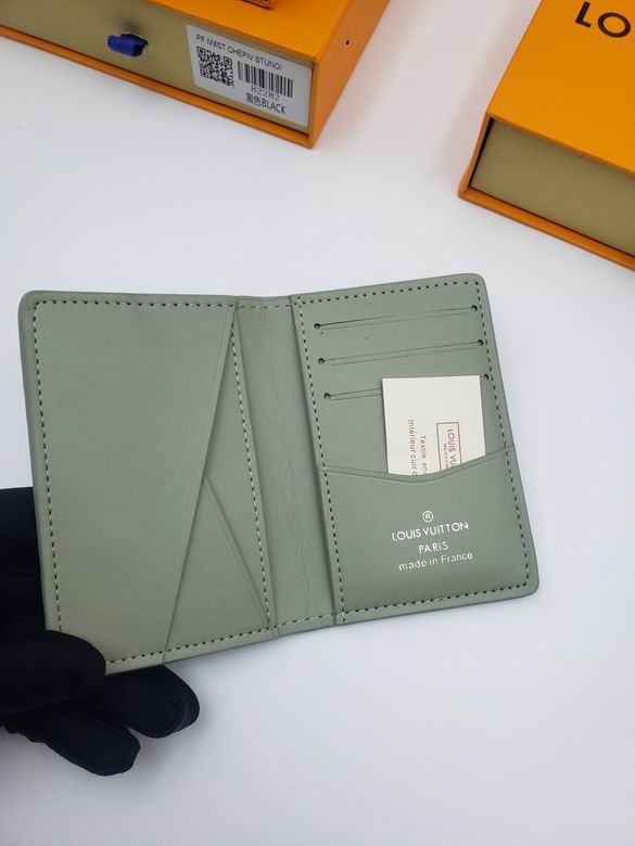 M82805 7.5X11.1X1cm ZC 3色 3