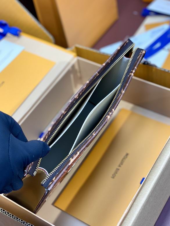 M83487 20X25X5.5cm YG 4