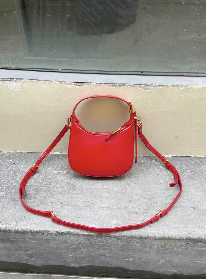 Miumiu 616006 20x17x6cm zy1_3