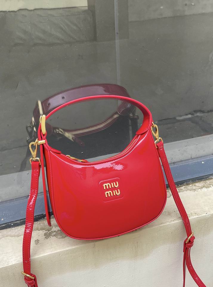 Miumiu 616006 20x17x6cm zy1_7