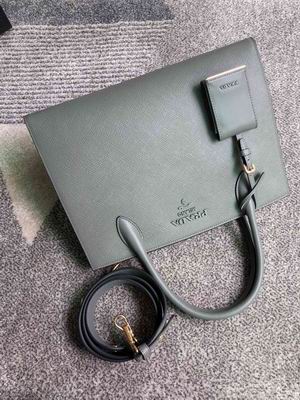 Monochrome 1BA155 33x24x15cm ap (4)