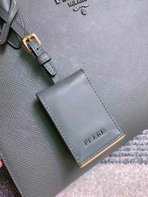 Monochrome 1BA155 33x24x15cm ap (6)