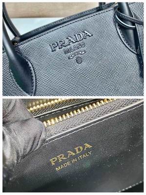 Monochrome 1BA156 26x20x15cm ap (10)