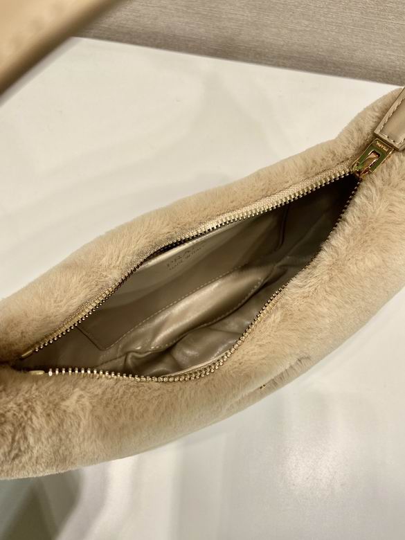 Moon 1BC194羊毛22.5x18.5x6.5m AP (7)